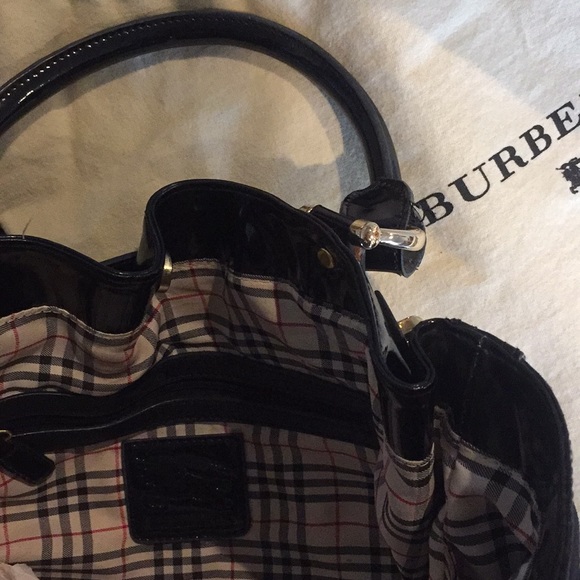 Burberry tote - Picture 7 of 14